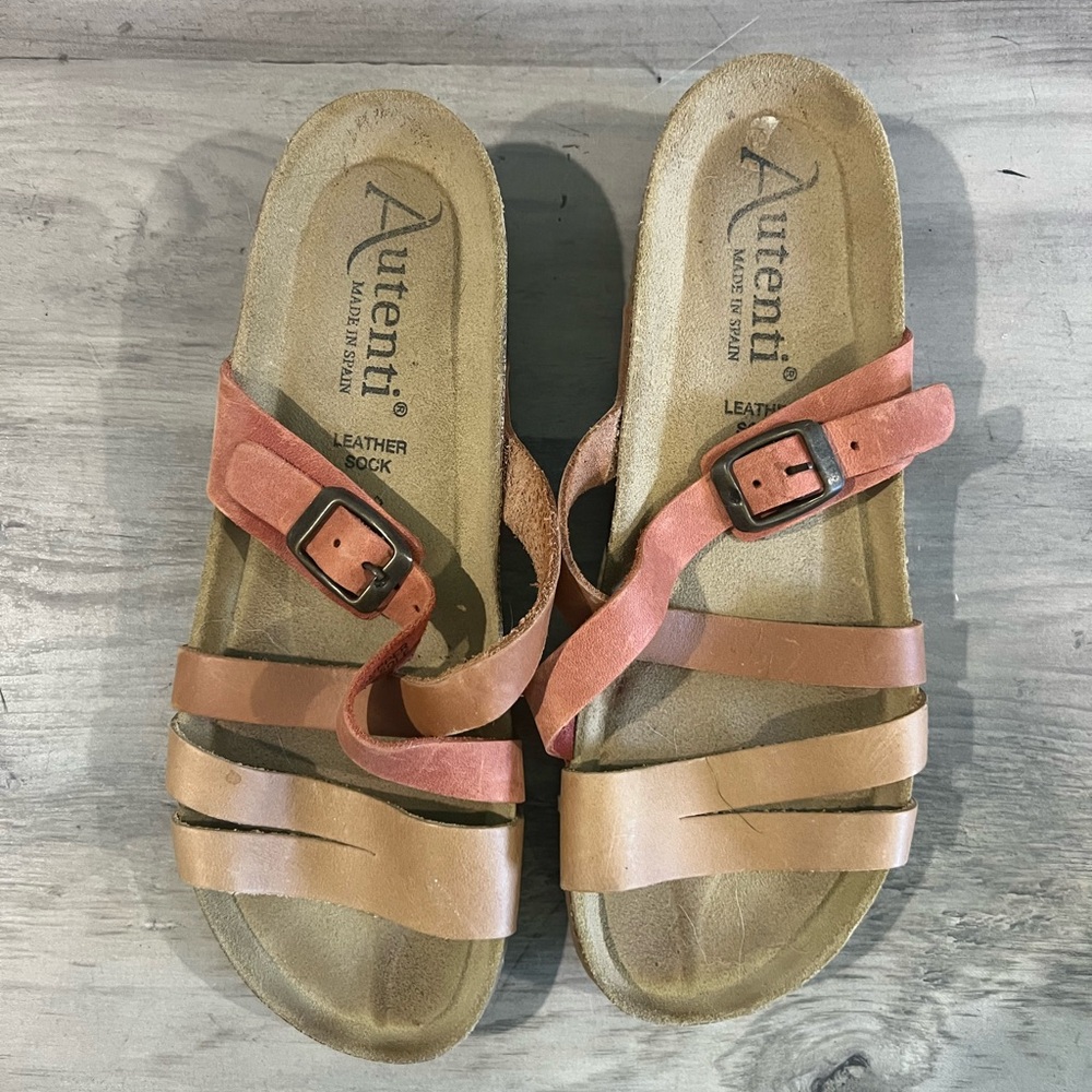 Tri color sandals
